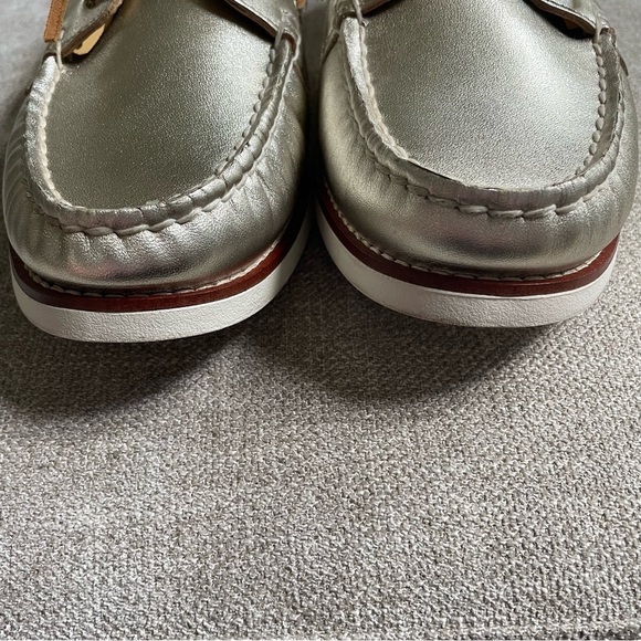 Sperry Gold Cup Authentic Original 2 Eye Montana Gold Metallic Boat Sailing Shoe - Picture 2 of 11